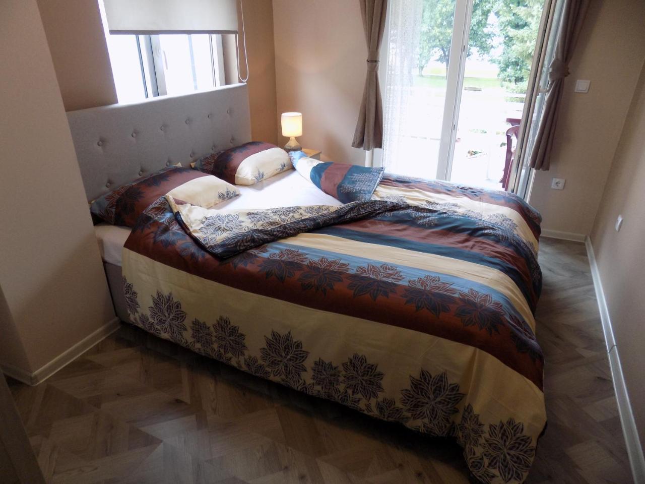 Apartman Bogic Ґолубац Екстер'єр фото