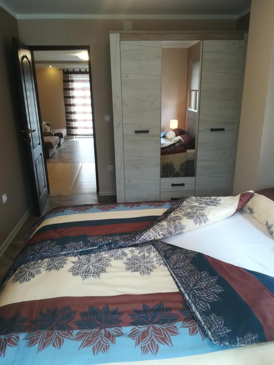 Apartman Bogic Ґолубац Екстер'єр фото