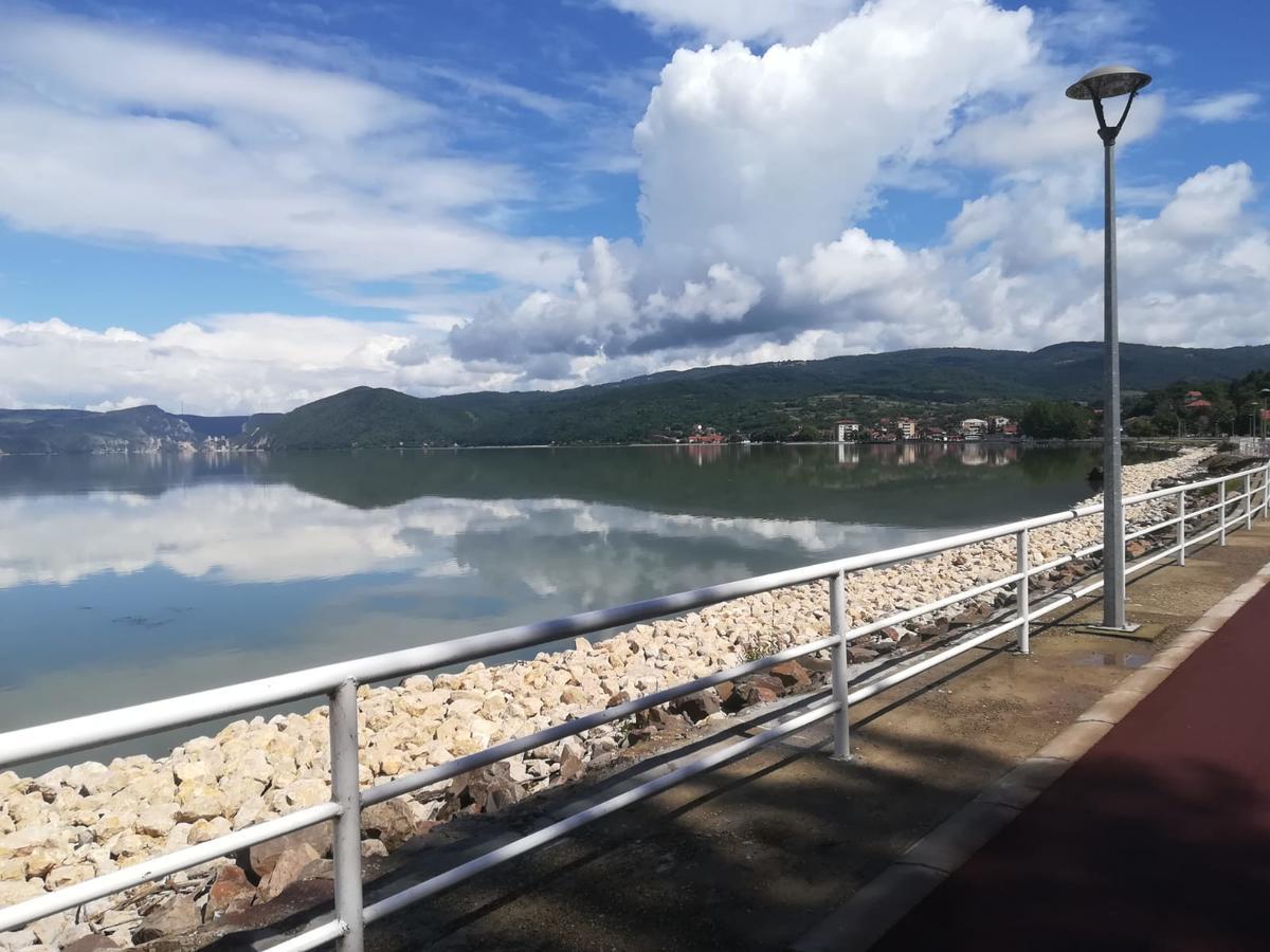 Apartman Bogic Ґолубац Екстер'єр фото